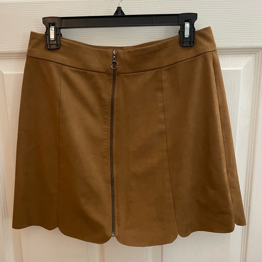 Waif scalloped miniskirt